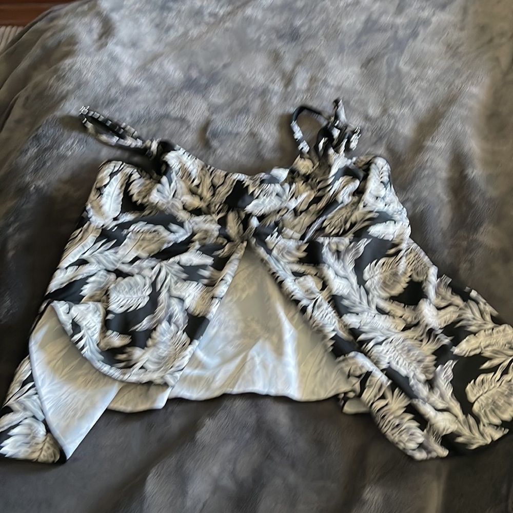 Tankini - Picture 3 of 3